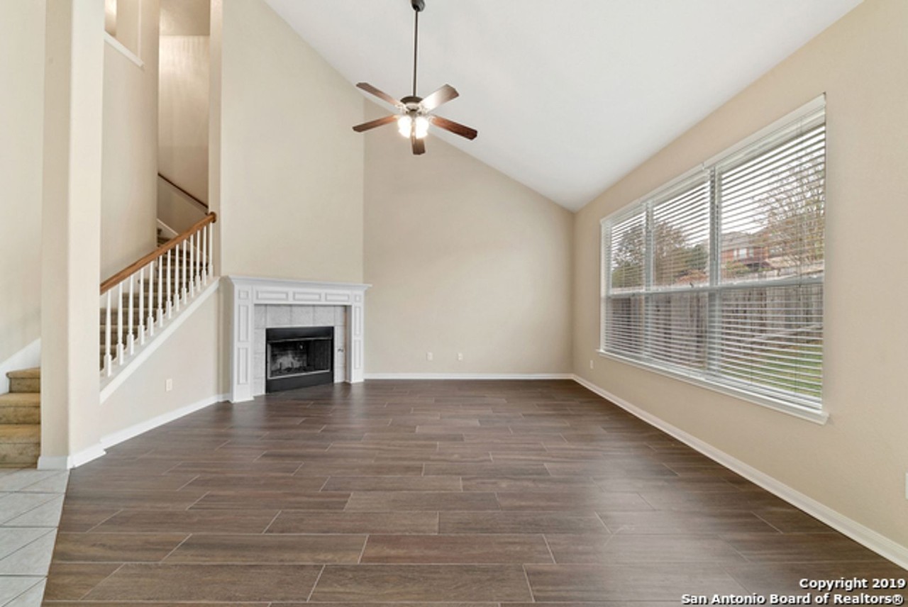 25811 Copperas Ln - Photo 5 of 24