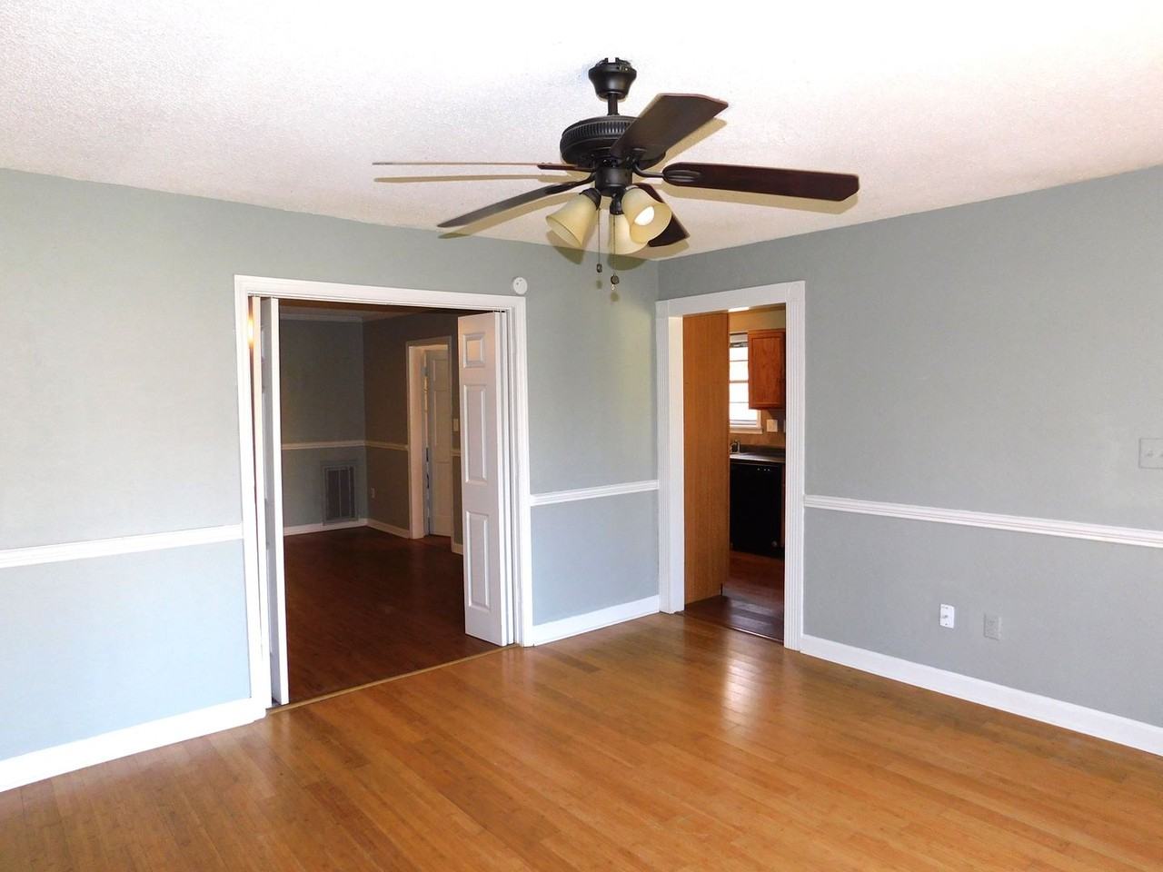 2128 Red Banks Rd N - Photo 2 of 23