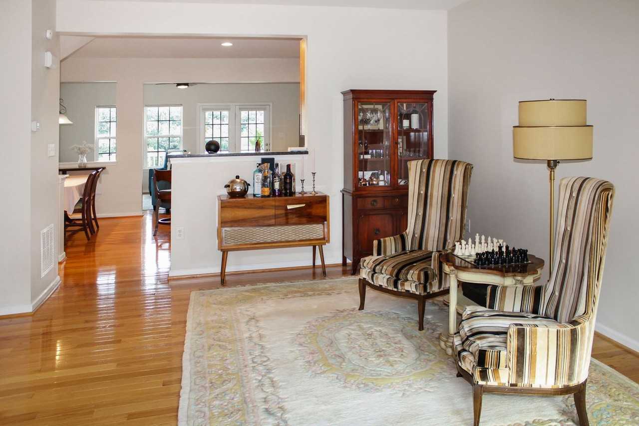 1976 Asheville Dr - Photo 3 of 26