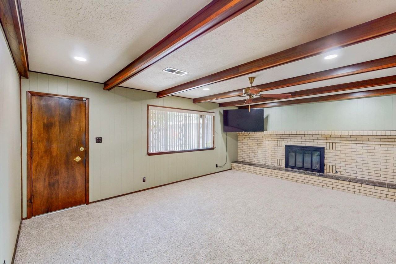 3704 Cheraz Road Northeast - Photo 2 of 44