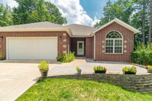 featured image of 13 Coverack Ln