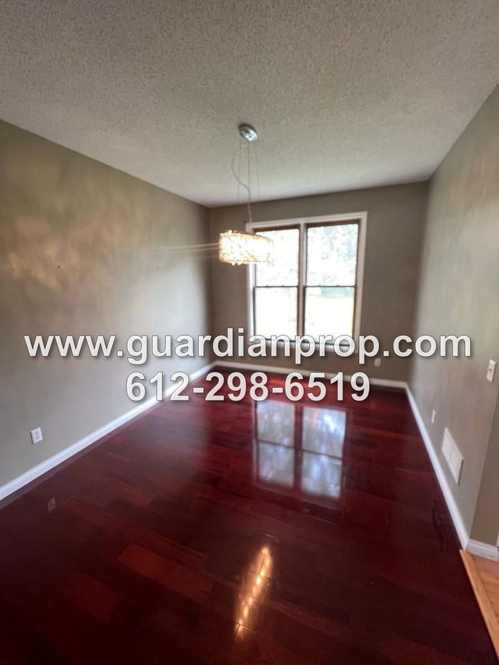 3105 Copper Oaks Trl - Photo 4 of 23