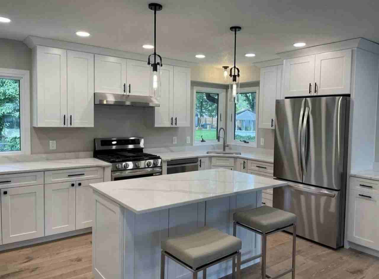 7100 Victoria Rd - Photo 3 of 21