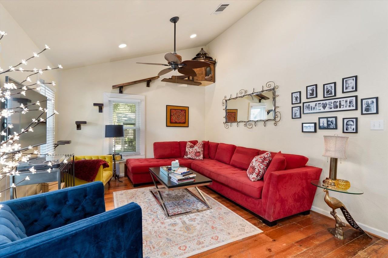 2007 Peoples St - Photo 5 of 27