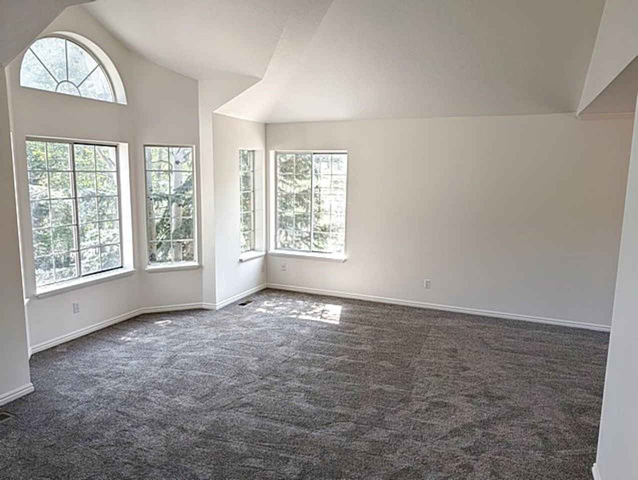 3541 Wagon Wheel Way - Photo 3 of 24