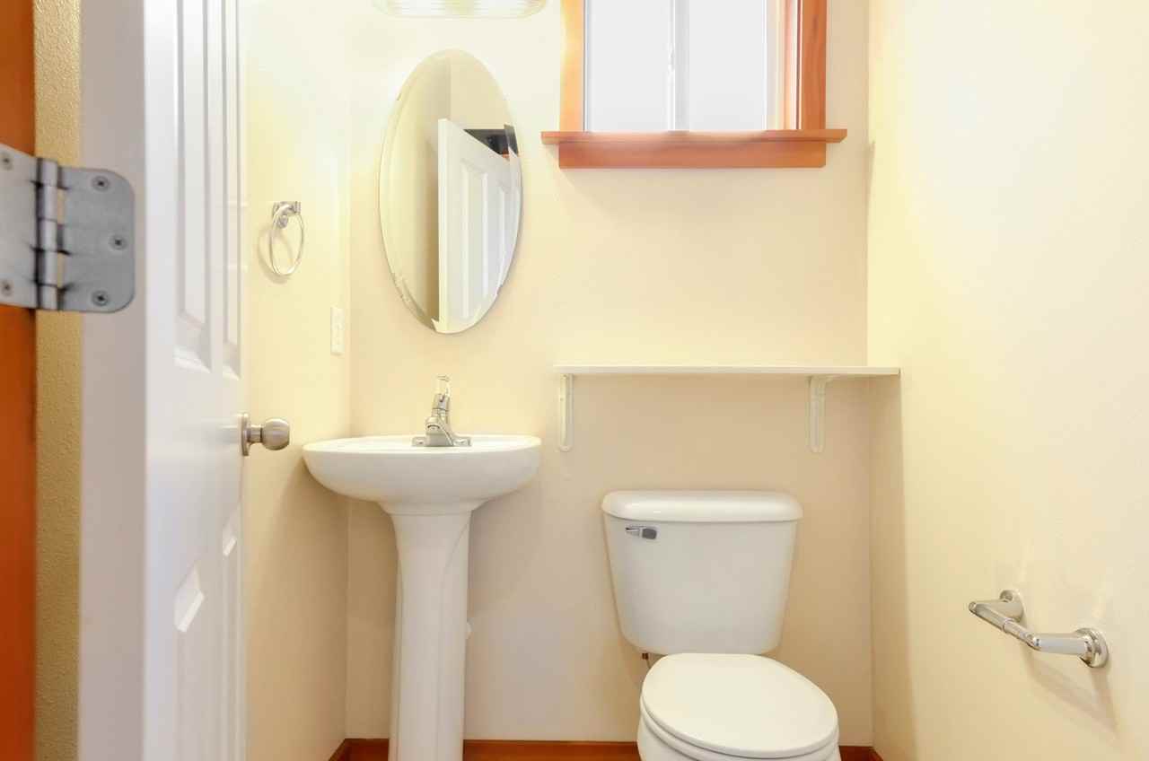 9408 35th Avenue Southwest - Photo 5 of 17