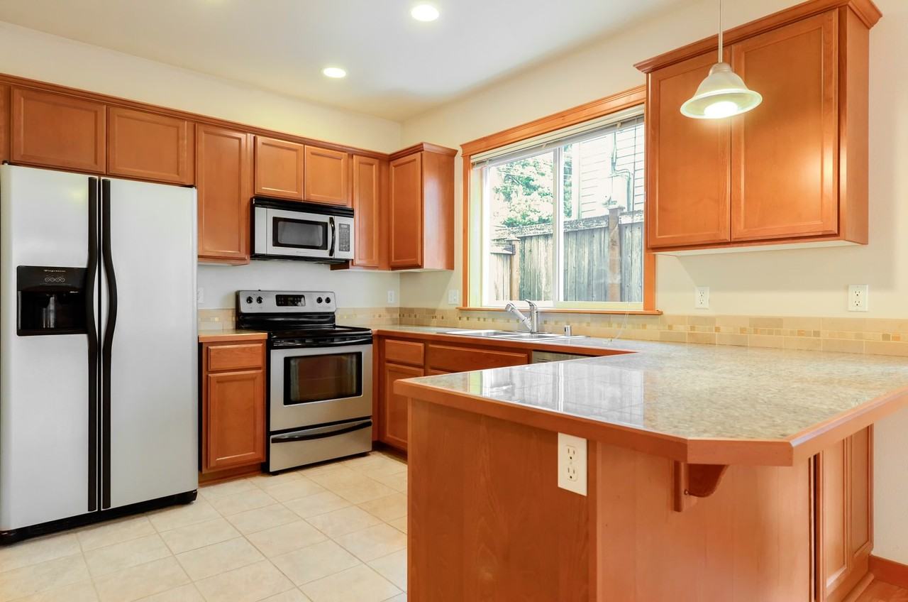 9408 35th Avenue Southwest - Photo 6 of 17