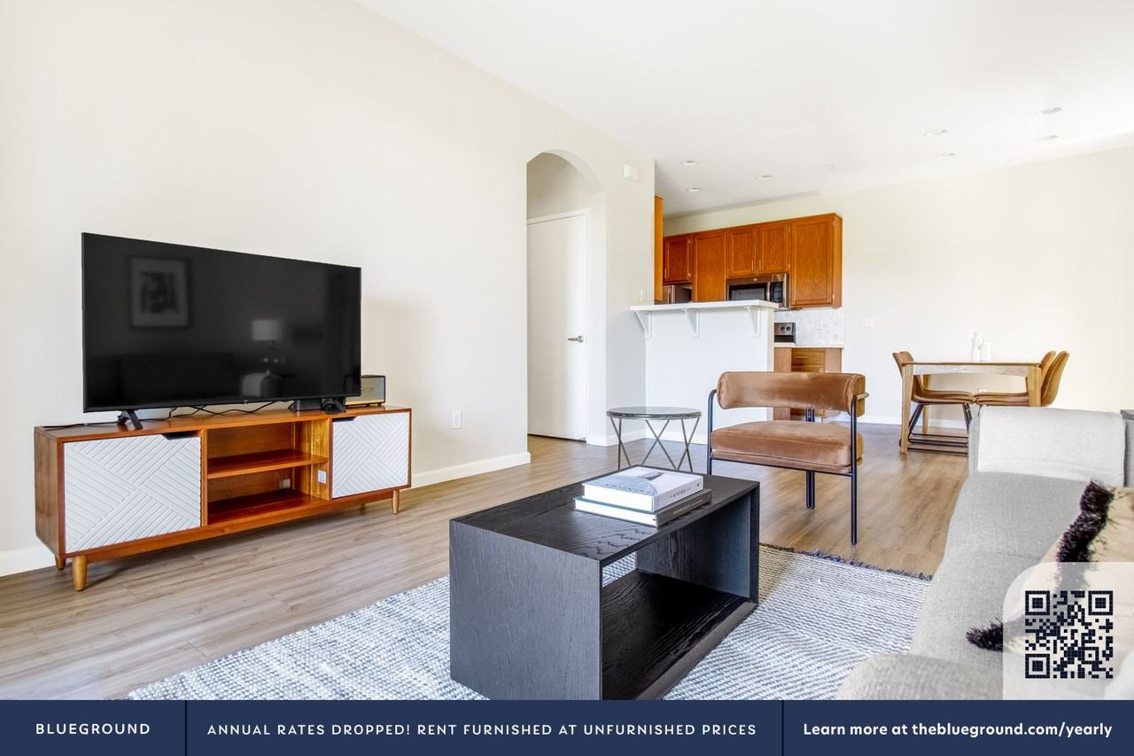 20661 Forge Way - Photo 4 of 49