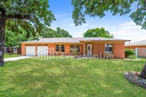 featured image of 2205 Flemming Dr