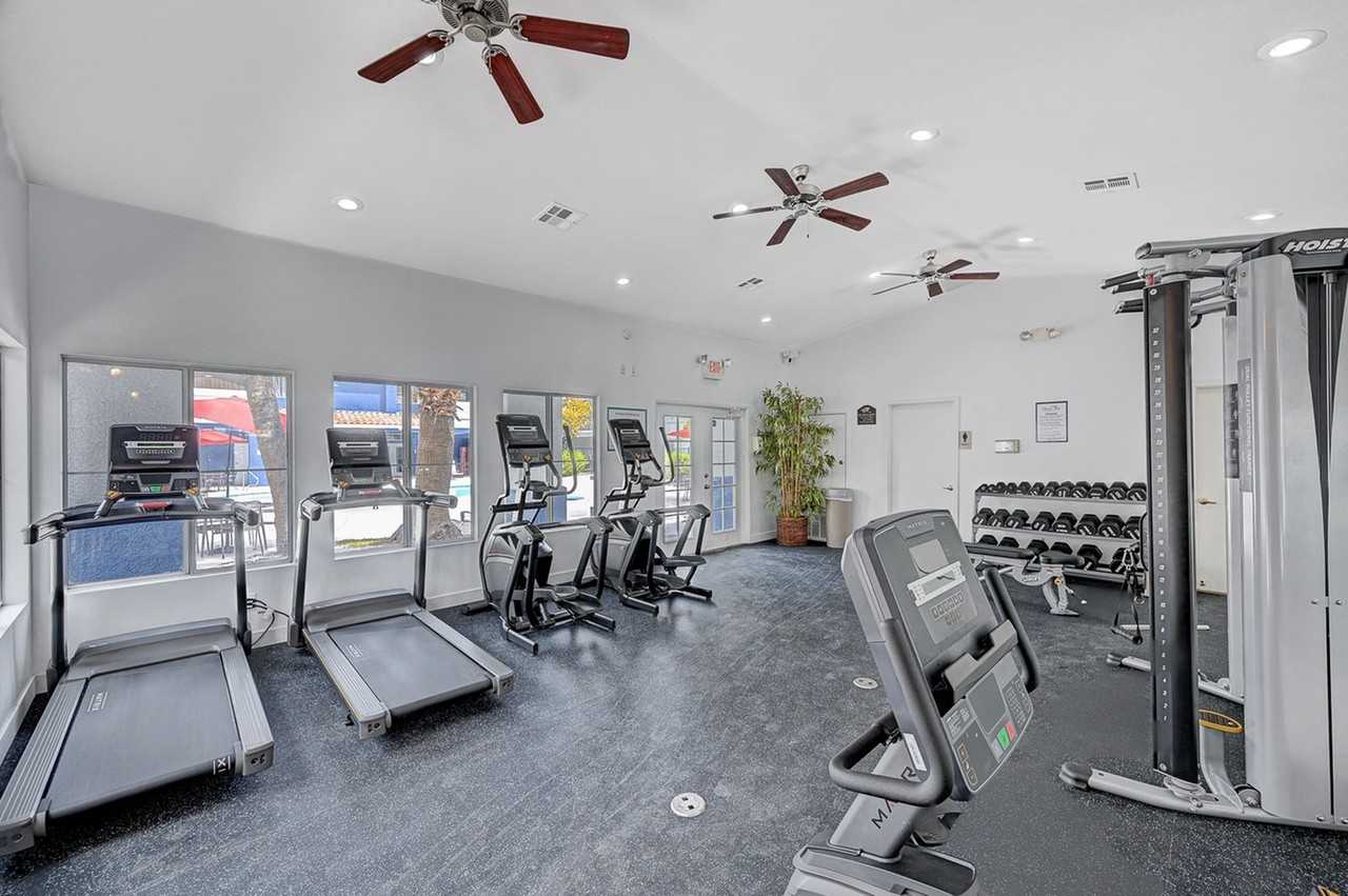 Desert Sky - Photo 5 of 36