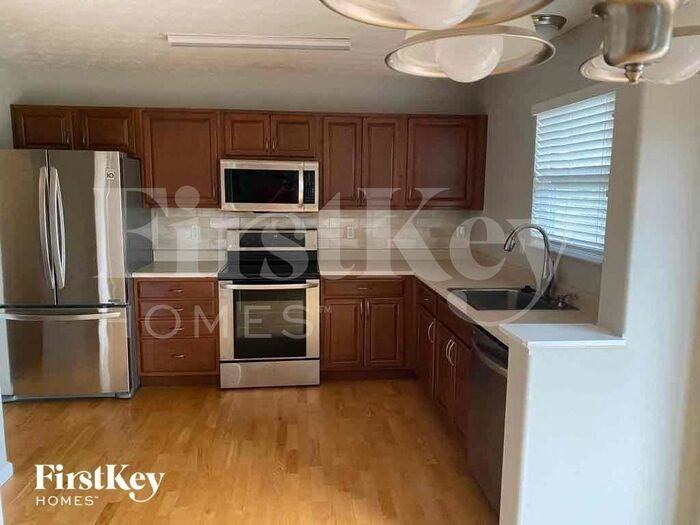 4987 Glen Springs Dr - Photo 3 of 12