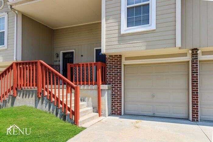 3414 Nw 71st Ter - Photo 2 of 17