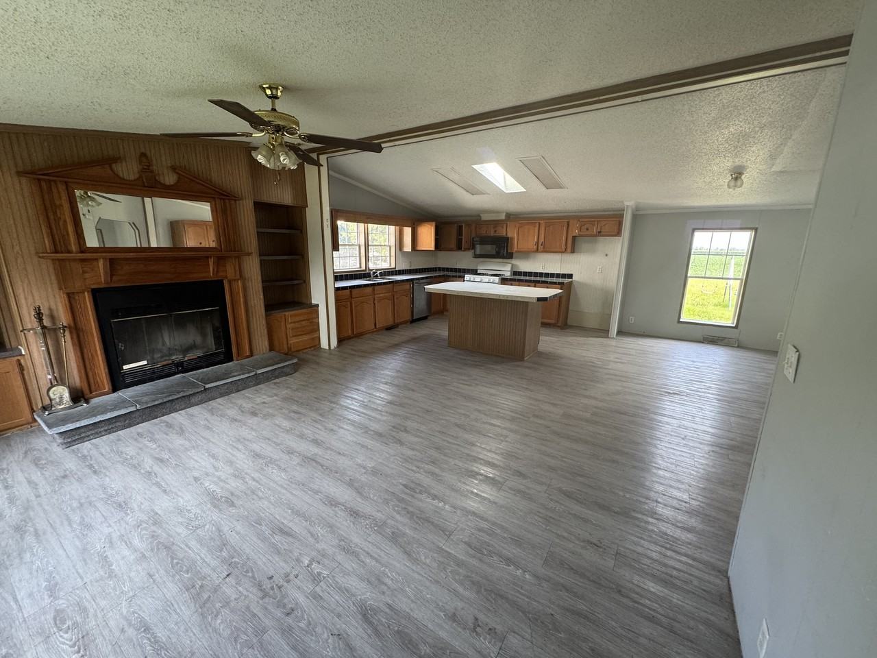 310 Timber Ridge Dr E #NA - Photo 2 of 30