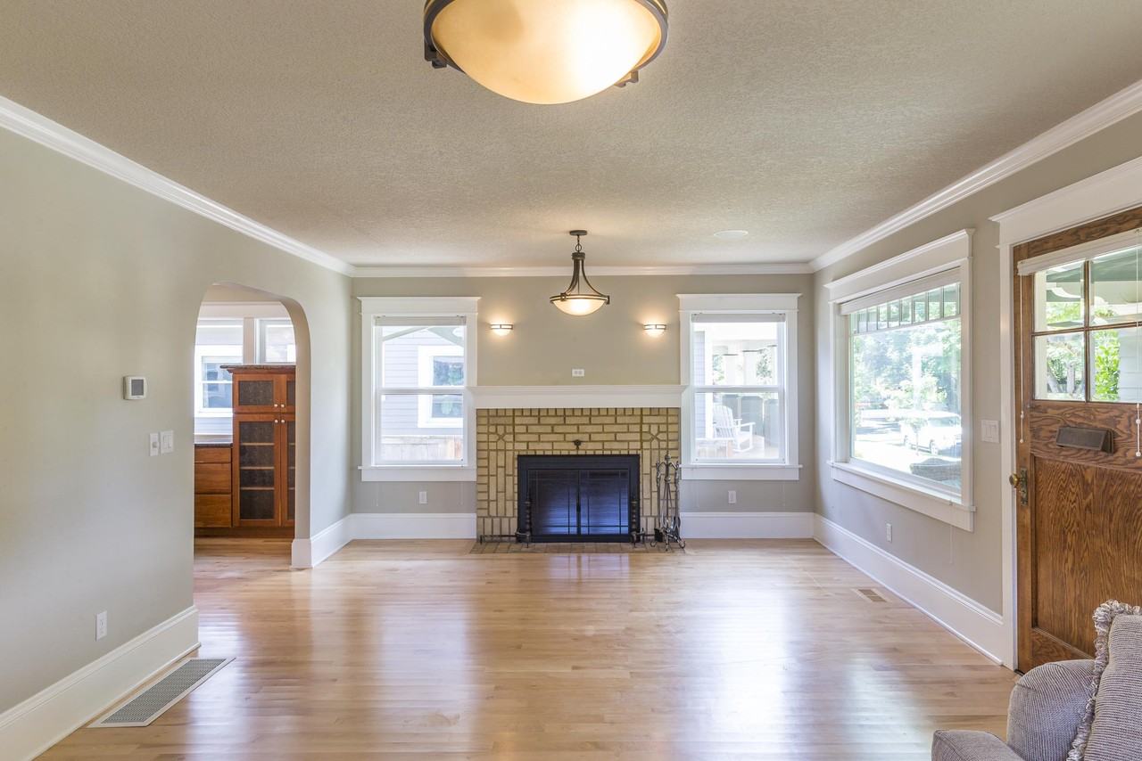 2904 Ne Hancock St #NA - Photo 3 of 13