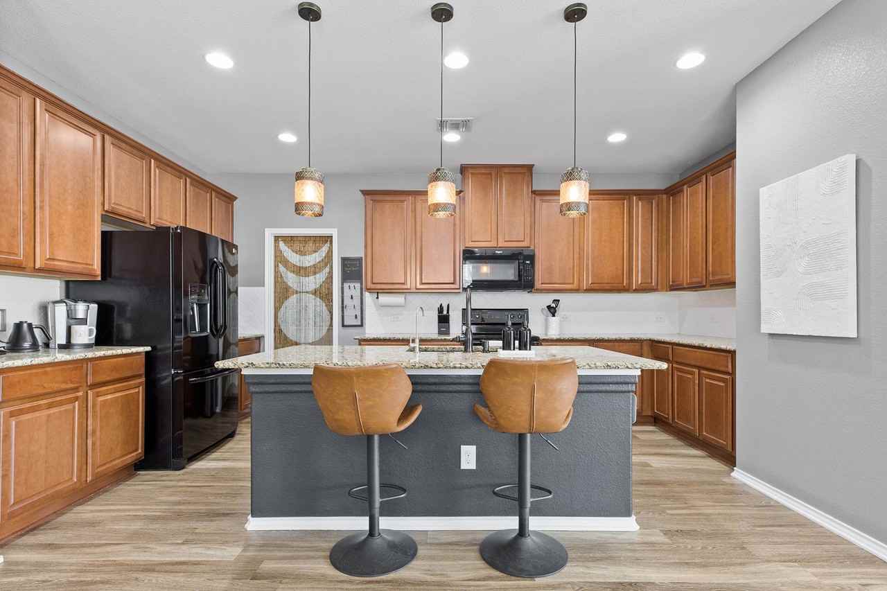 5817 Sardinia Dr #NA - Photo 5 of 45