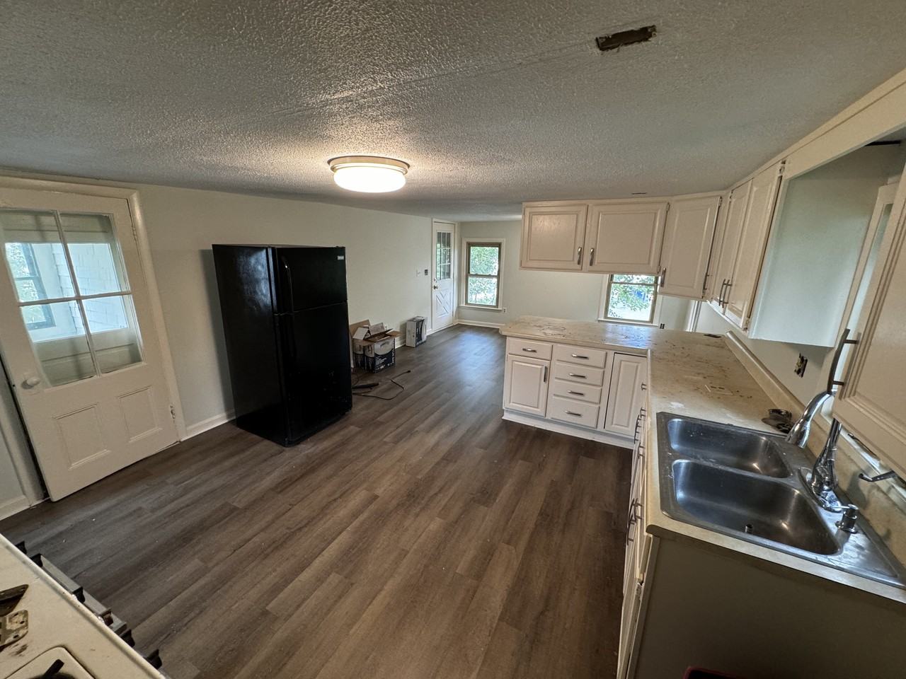 142 Bowman St #NA - Photo 3 of 15