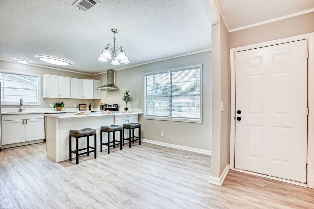 710 Fleming Rd #NA - Photo 5 of 30
