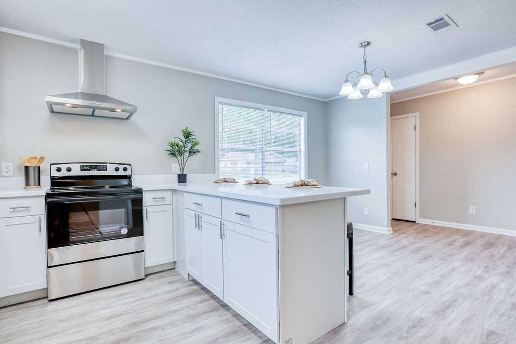710 Fleming Rd #NA - Photo 6 of 30
