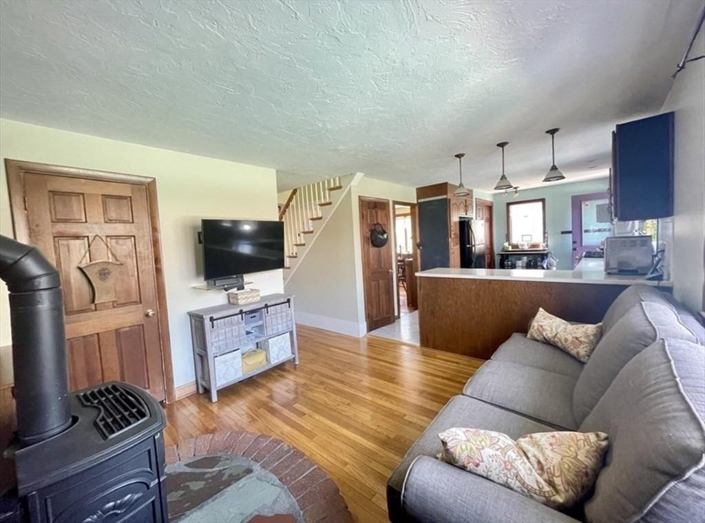 75 Lakewood Rd #NA - Photo 2 of 13