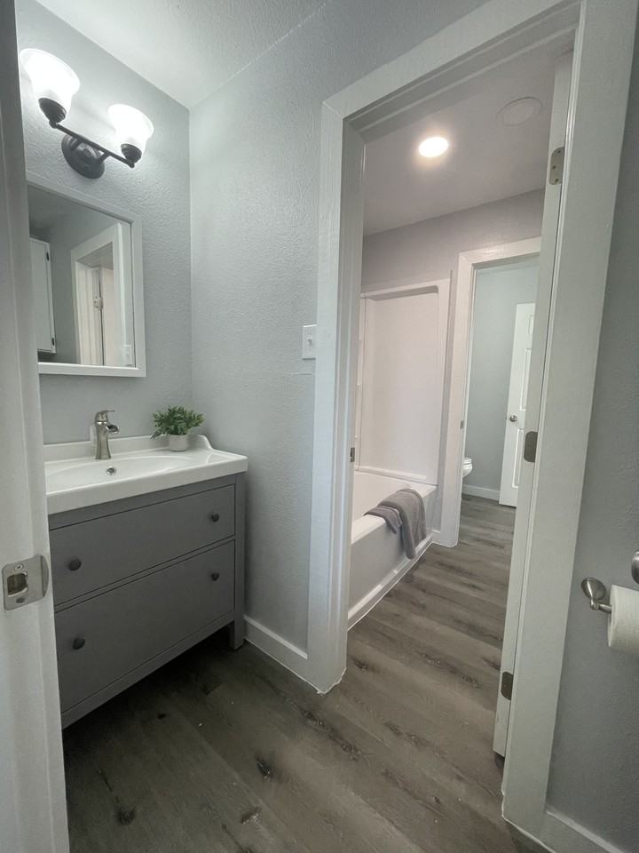 203 S Archer St #B5 - Photo 6 of 17