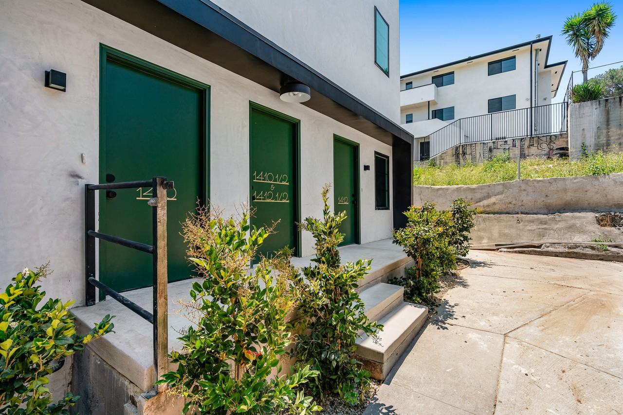 1408 West 2nd Street - Photo 5 of 6