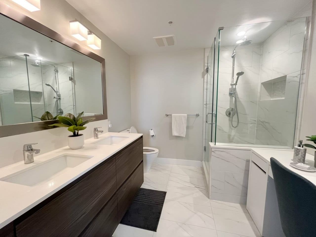 6533 Buswell Street #5F - Photo 5 of 8