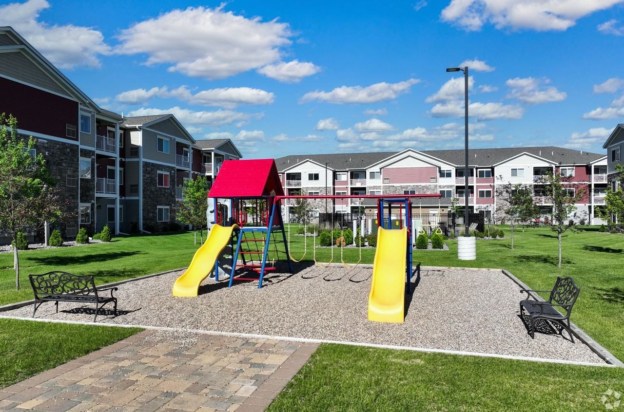 Station Street Apartments 2 - Photo 6 of 31