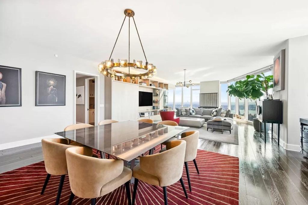 E 22nd St #57 - Photo 2 of 20