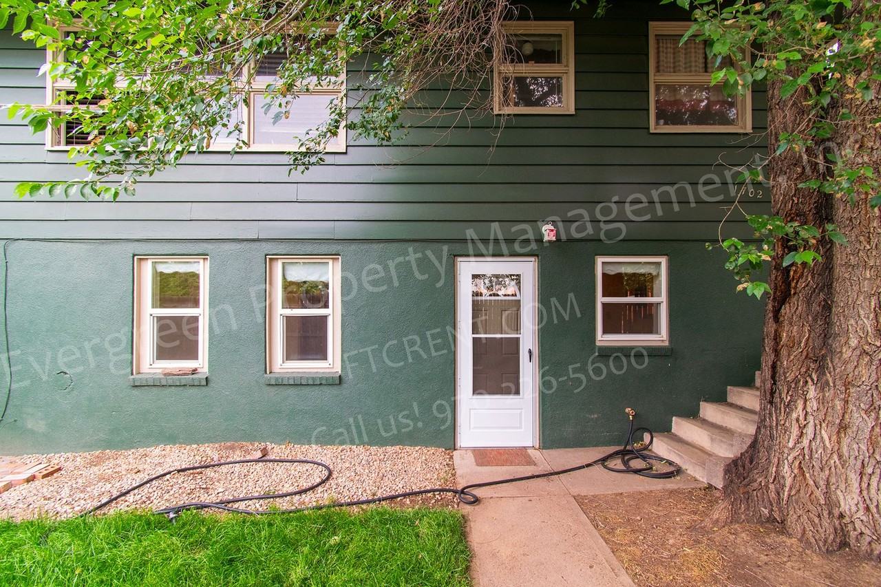 1702 Mathews St #2 - Photo 2 of 23