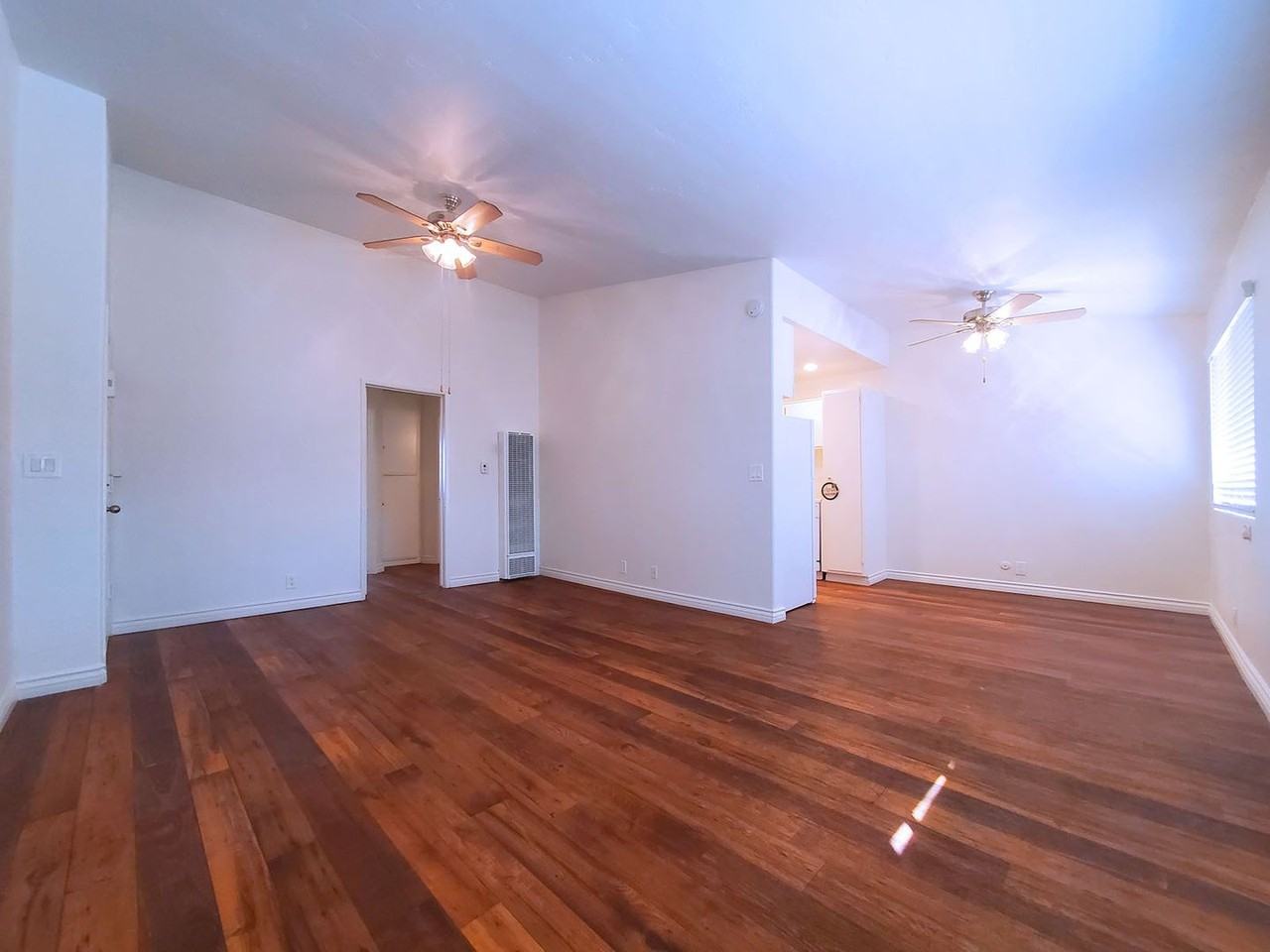 Civic Park Apts - Photo 3 of 17