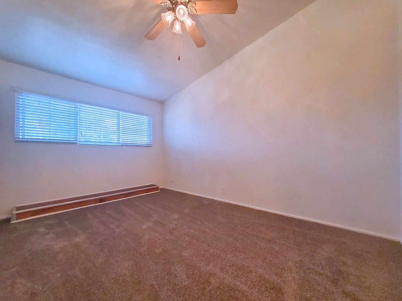 Civic Park Apts - Photo 5 of 17