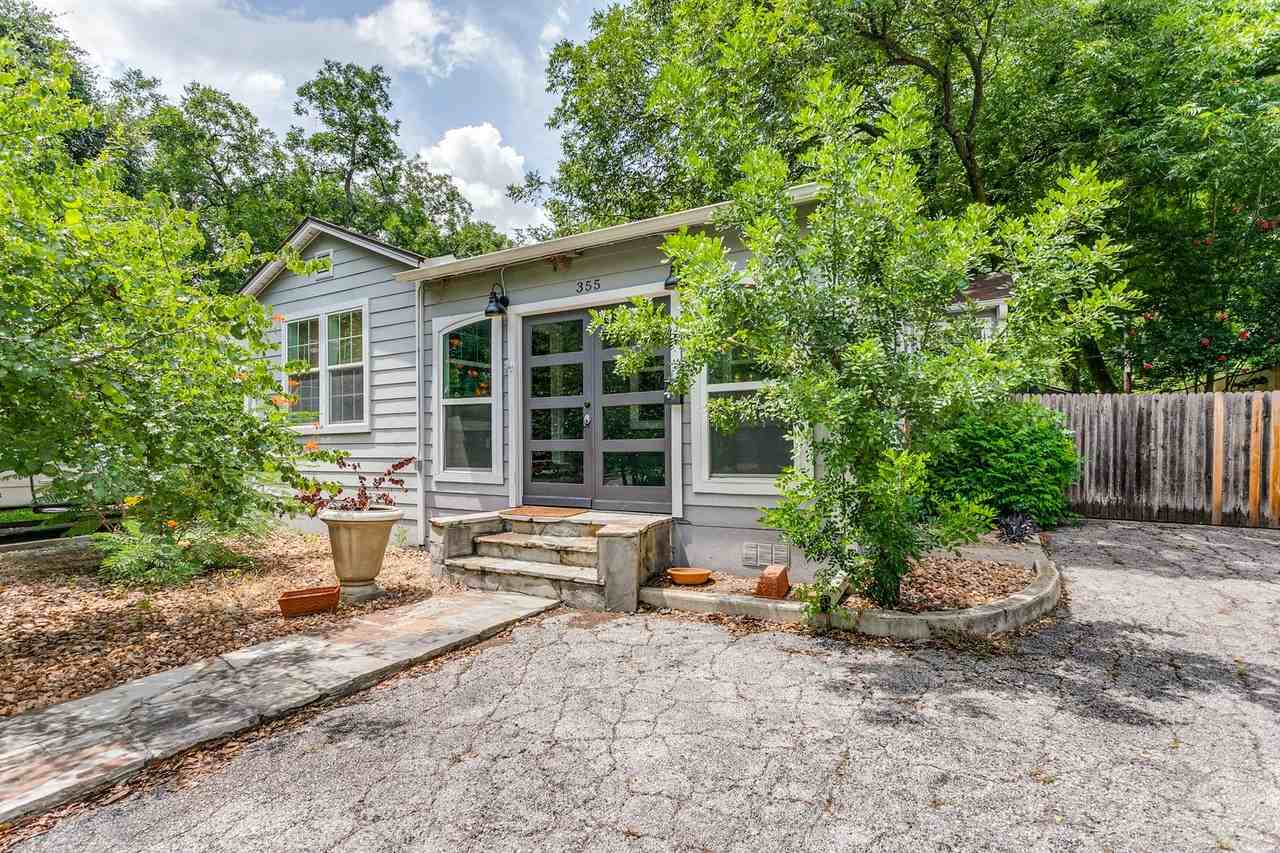 355 Redwood St - Photo 2 of 25