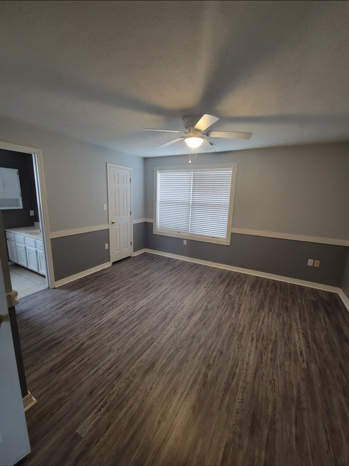 126 Field Crest Dr - Photo 3 of 9