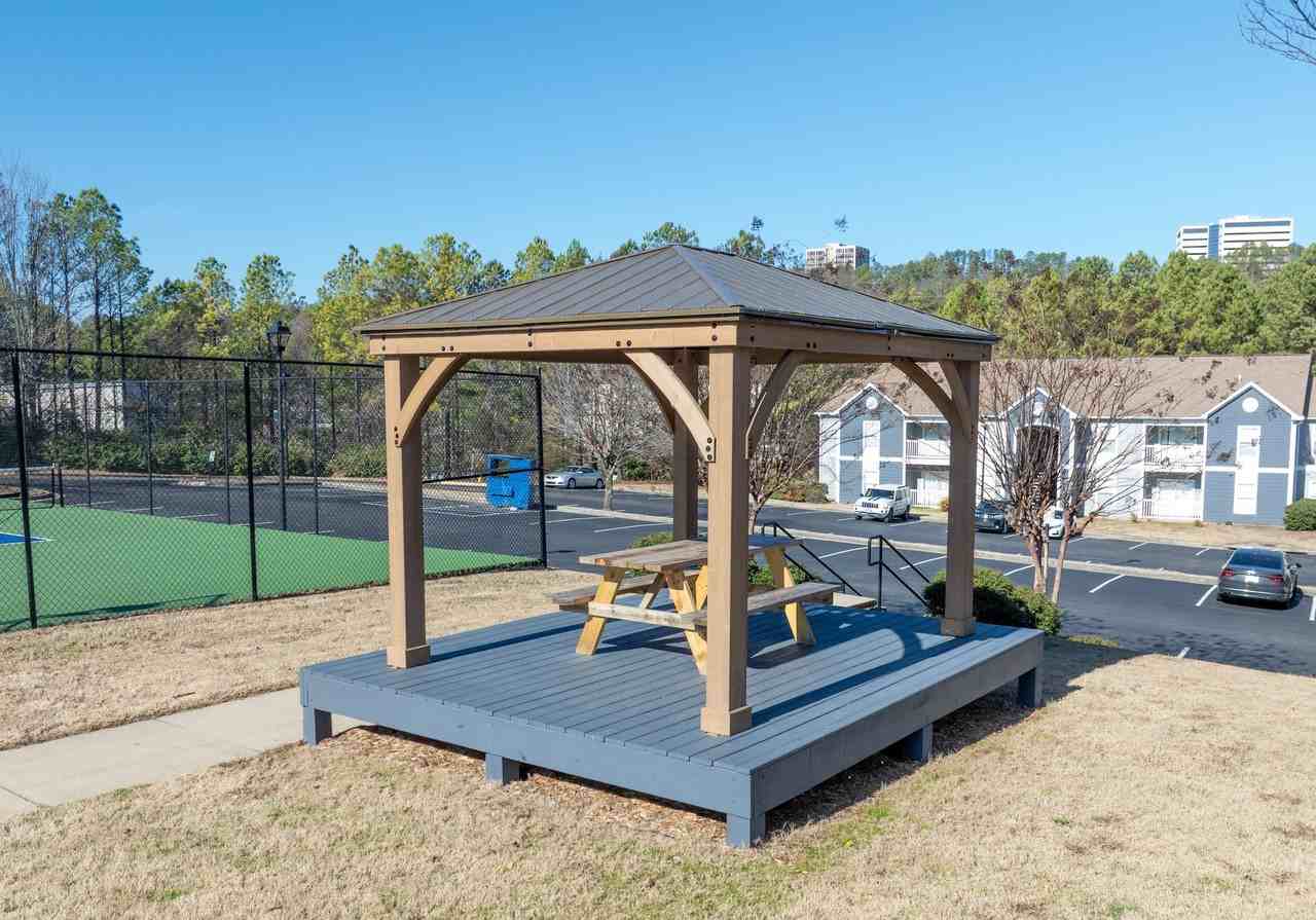 Stone Ridge Apartments - Photo 4 of 32