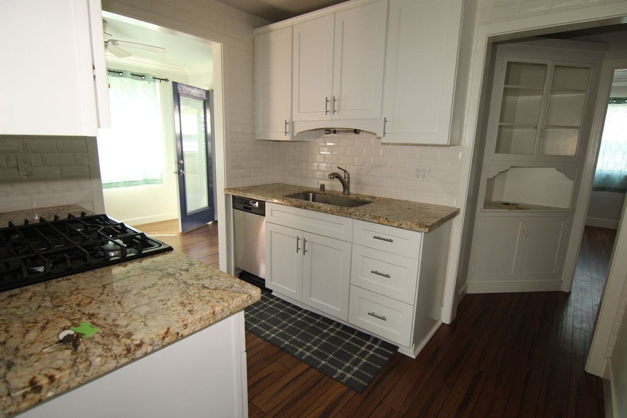 5010 Palma Ave #1 - Photo 3 of 15