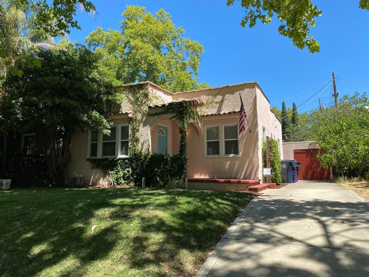 3209 C St - Photo 2 of 21