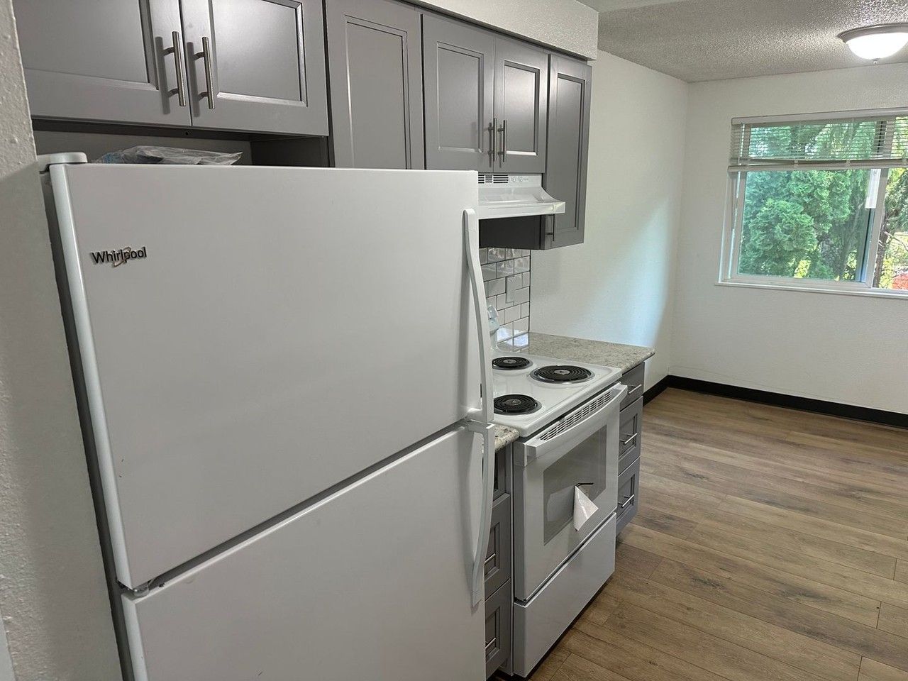 Meadow Creek Apartments - Photo 4 of 22