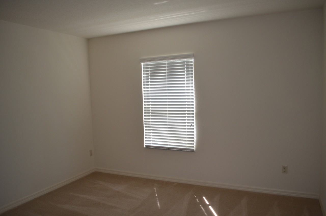 1585 Reflection Cove - Photo 3 of 5