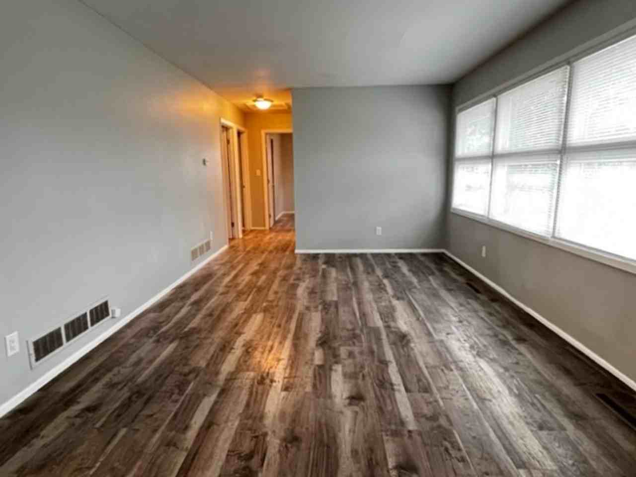 1287 Marble Dr - Photo 2 of 12