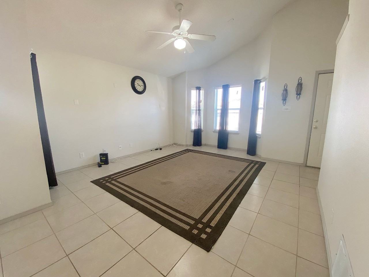 12249 Saint Romeo - Photo 5 of 19