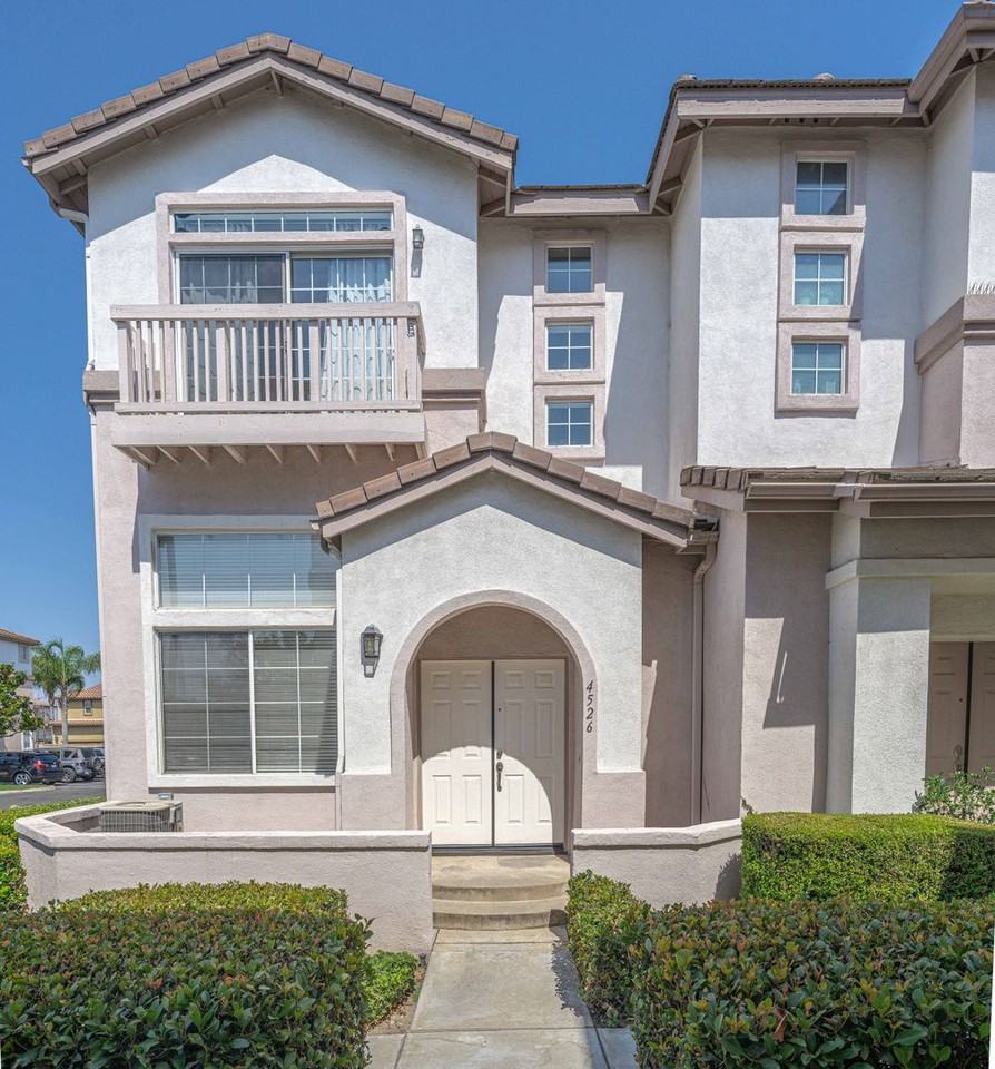 4526 Montecito Dr - Photo 2 of 33