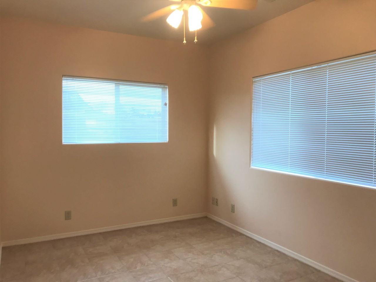 2775 W Colt Canyon Trl - Photo 4 of 17