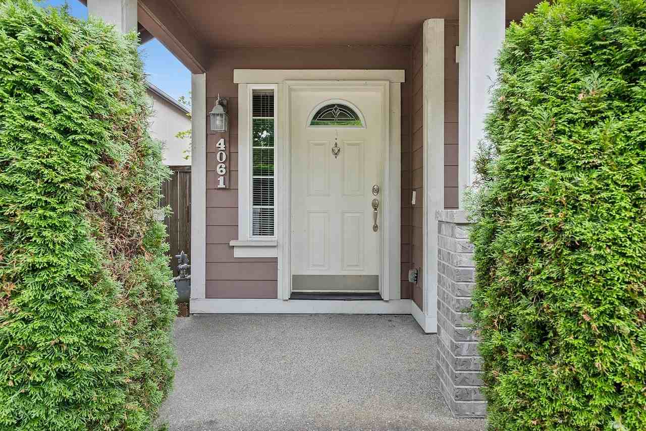 4061 Galena St Se - Photo 3 of 40
