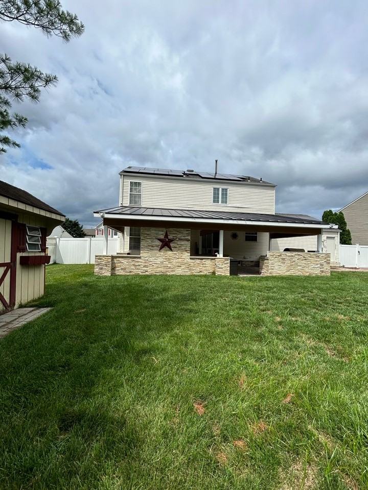 18 Canidae St - Photo 3 of 33