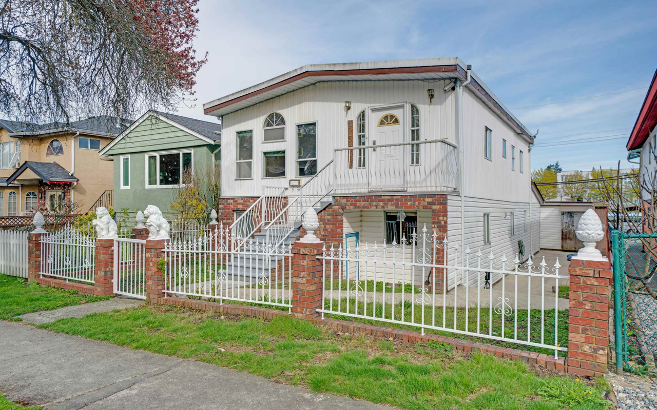 E 41st Ave & Fraser St - Photo 4 of 7