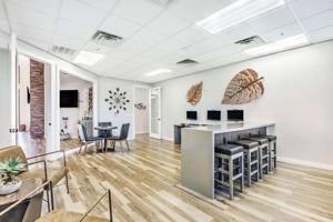 featured image of 4701 W Linda Vista Blvd