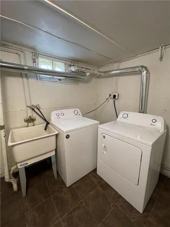 1118 6th Ave S - Photo 3 of 16