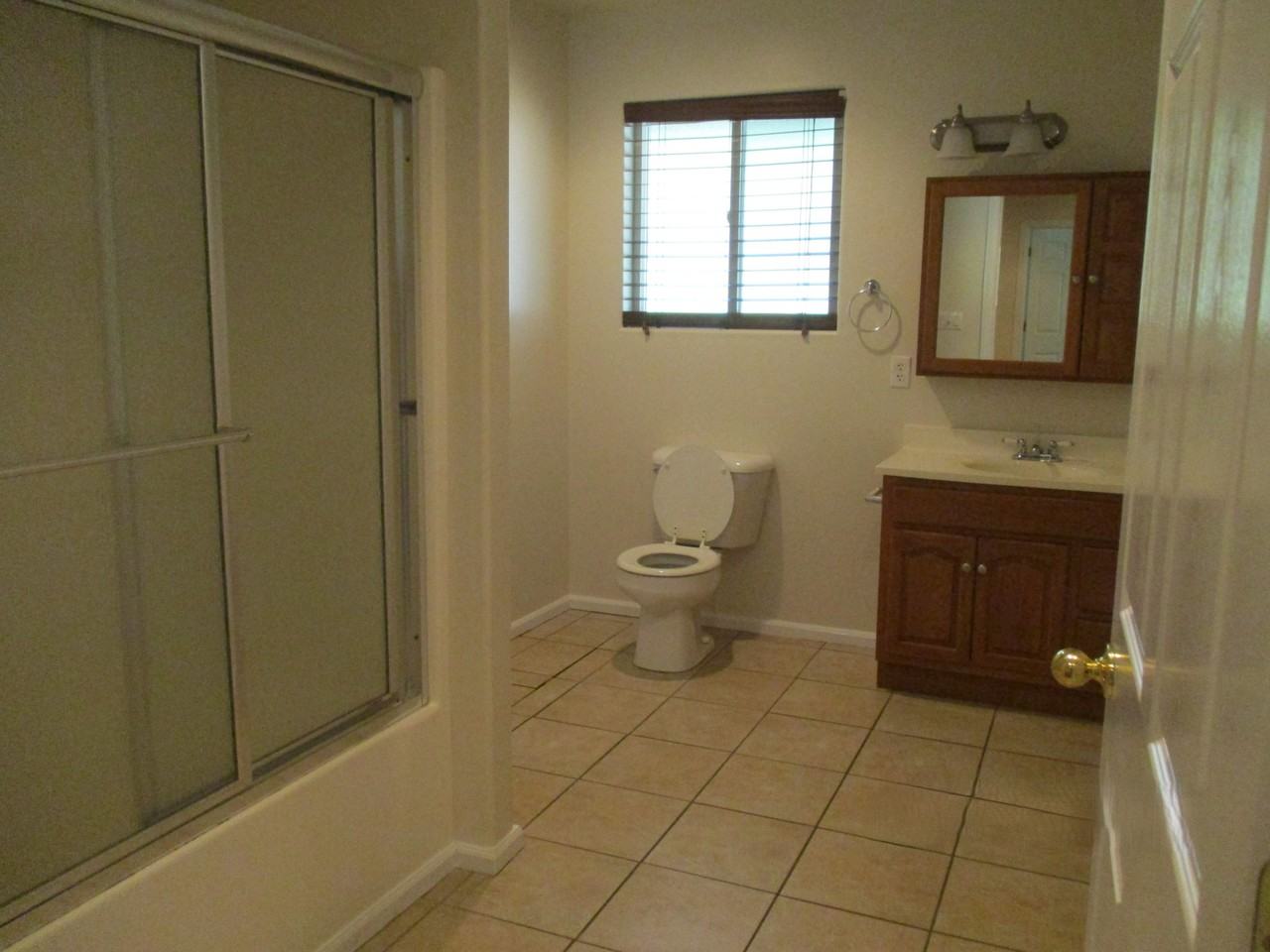 4071 Woodland Park Rd - Photo 3 of 8