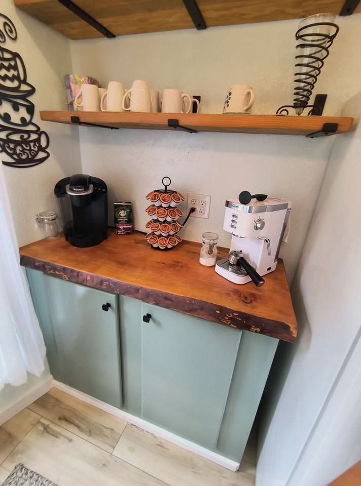 16751 Salmonberry Rd - Photo 7 of 11