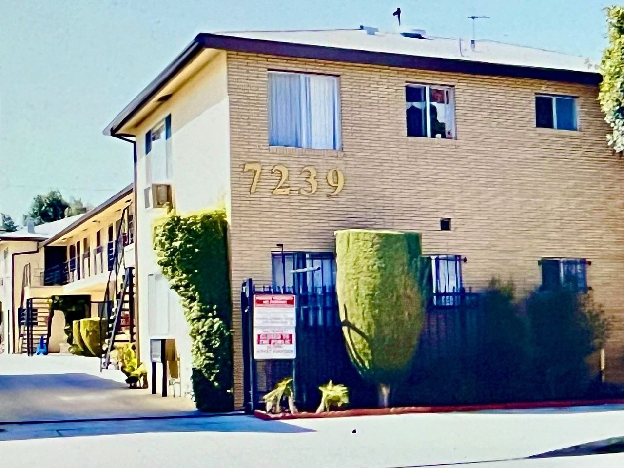 7235-7239 Alabama Ave - Photo 2 of 2